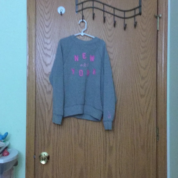 Abercrombie Kids girls New York sweatshirt - Picture 2 of 5